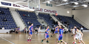 12 ����� � �. ��������� ���������� ��������� ���� ���������� ���������� ������� �� ���������� ����� ������ ������ � ������ ���� "��������" ��������� - "��������" �������. 